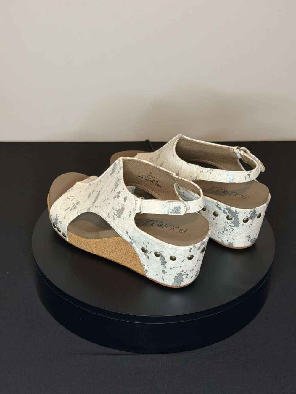 Boutique by Corky's sandals - Picture 4 of 12